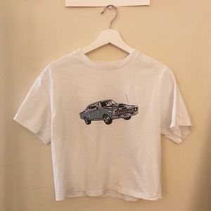 Brandy Melville Motor Show cropped Tee!
